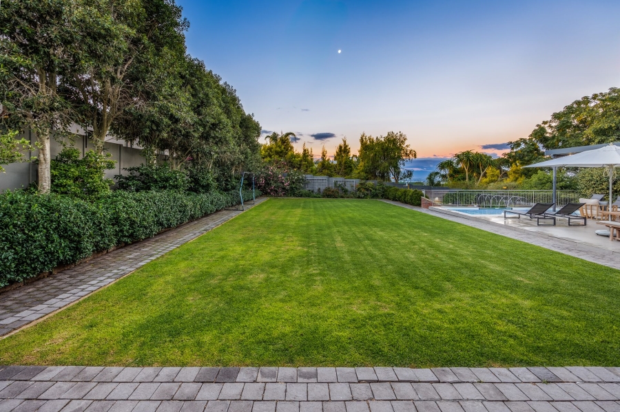 5 Bedroom Property for Sale in Aurora Western Cape